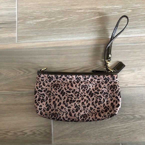 Coach Wristlet - Picture 4 of 5